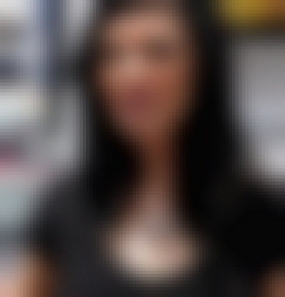Charlotte Harris, 35, Kaiyuan