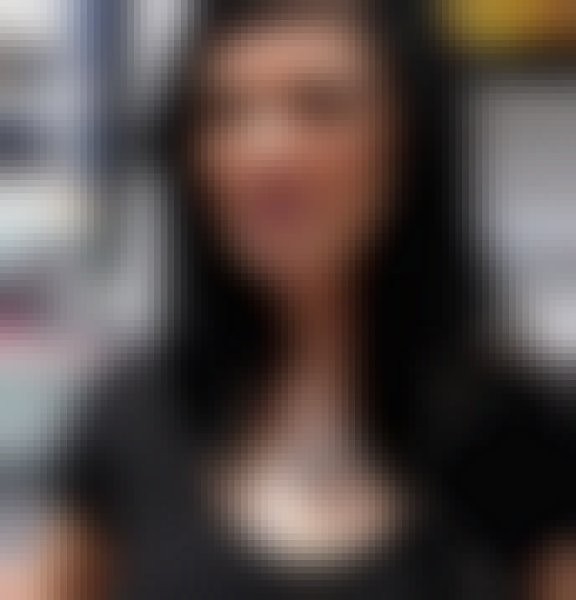 Charlotte Harris, 35, Temirta