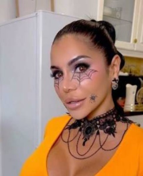 Annie’s, 28, Payariq Shahri