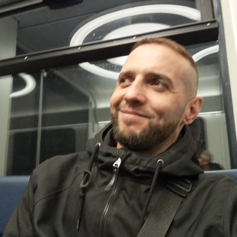 , 37, Ube
