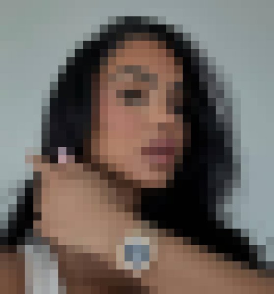 Amayalia, 36, Cherry Hill Mall