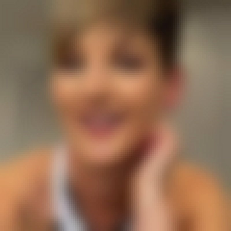 Hannah Brooke, 41, Oquateur