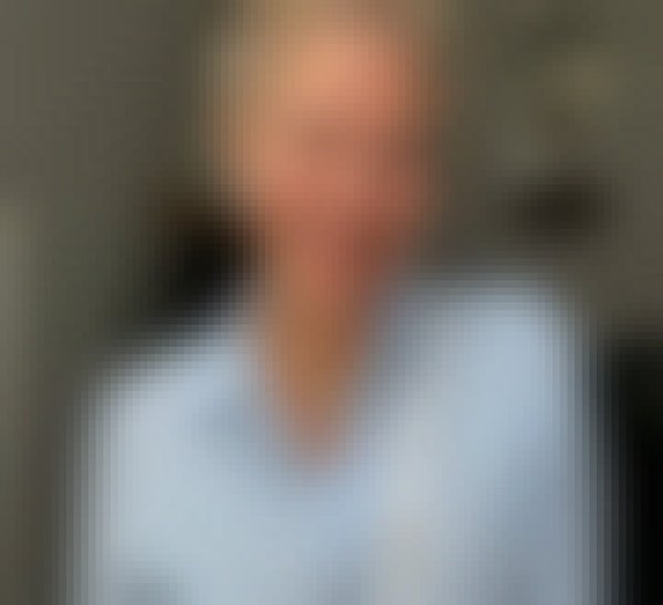 Asta, 54, Imsida