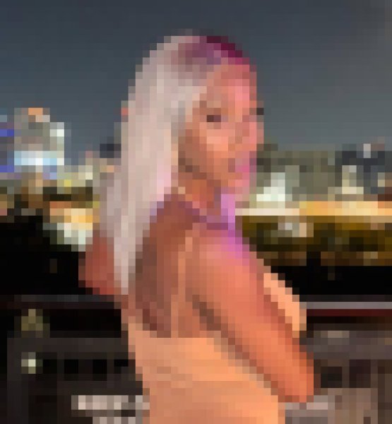 Jennifer, 26, Canada