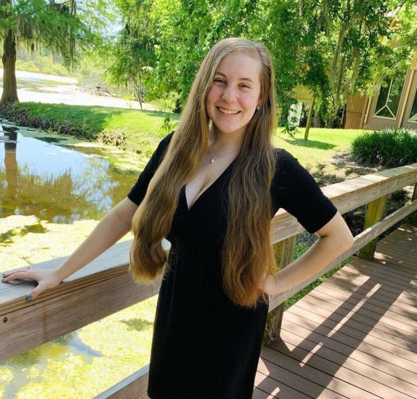 Clara Lawrence, 29, Langnau
