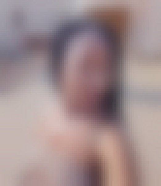 Daisy Rose, 30, Scone