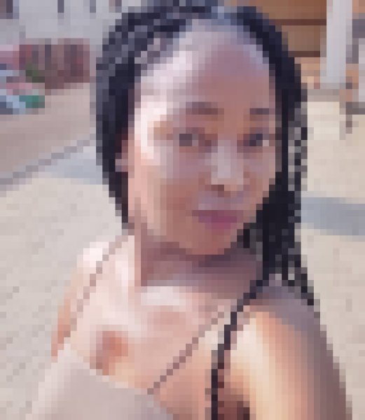 Daisy Rose, 30, Finland