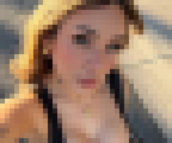 Elizabeth, 43, Farrokh Shahr