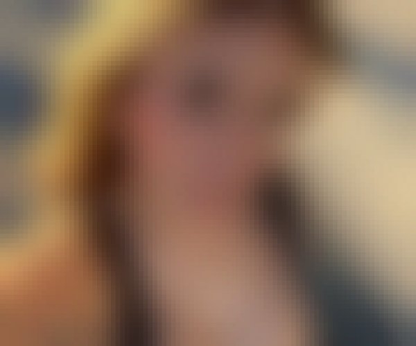 Elizabeth, 43, Trowbridge