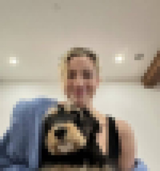 Nancy, 23, Imbatug
