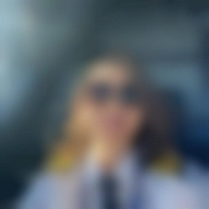 Elena George, 32, El Cairo