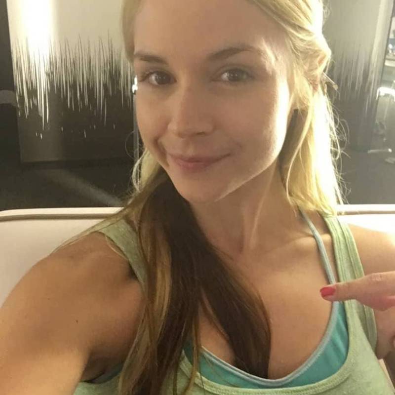 Olivia, 29, Sioux Falls