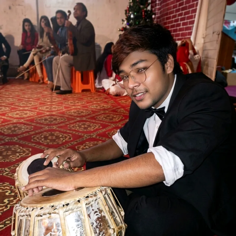 Usman, 26, Zln