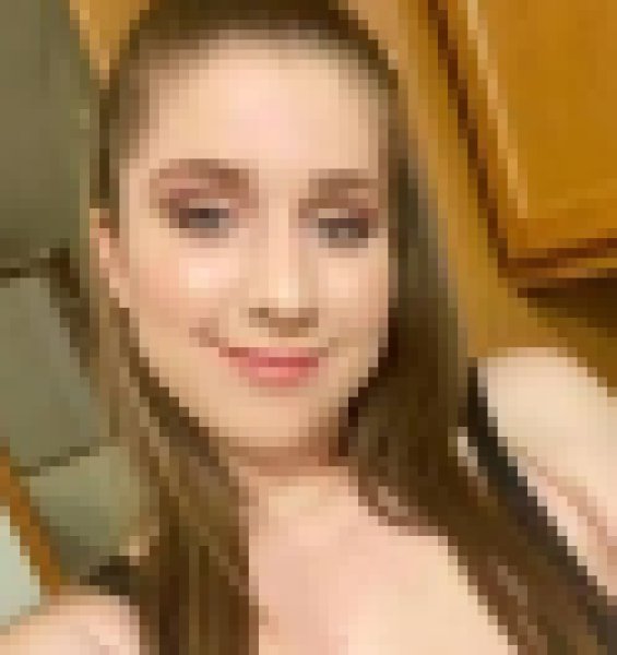 Laura Smith, 29, Turkey