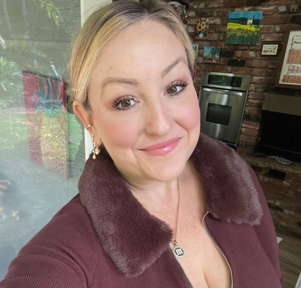 frieda09, 42, Welkit