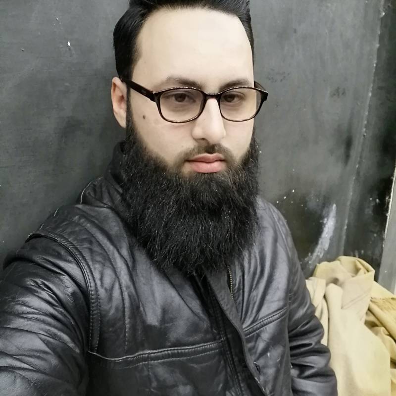 bilal, 36, Chom Thong