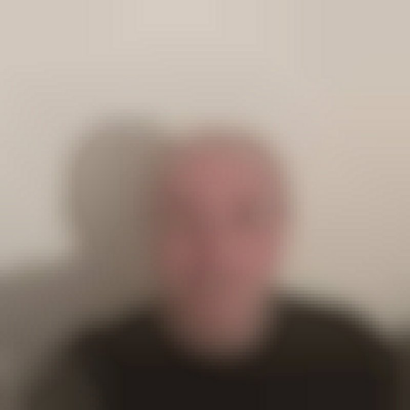 Casko, 40, Kueneng
