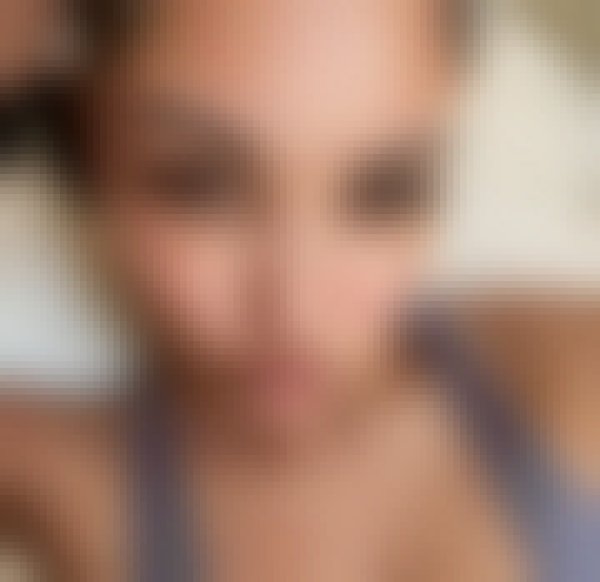 sarah, 26, Ambikapur