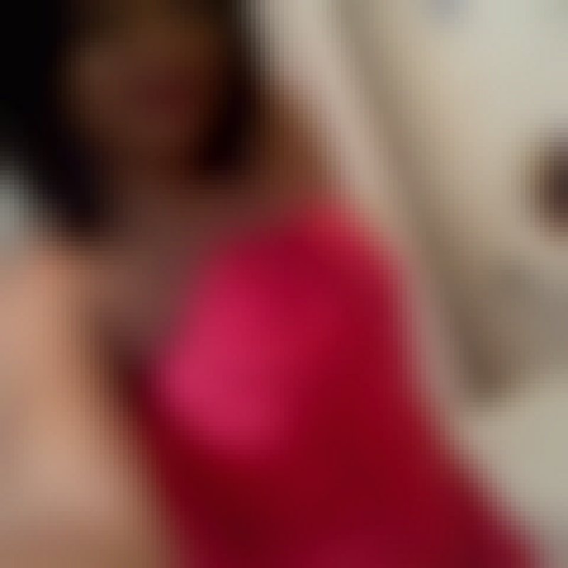 logoyisa, 32, Castellarano