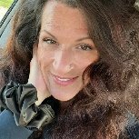 Angie D Blake, 41, Slovakia