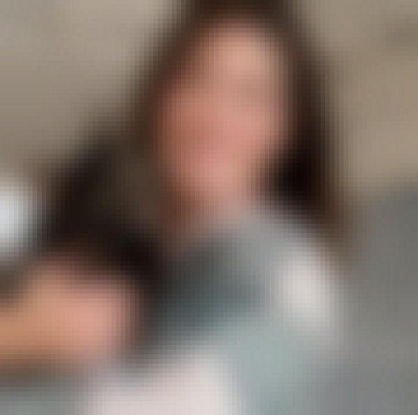 Emelia, 35, Portugal