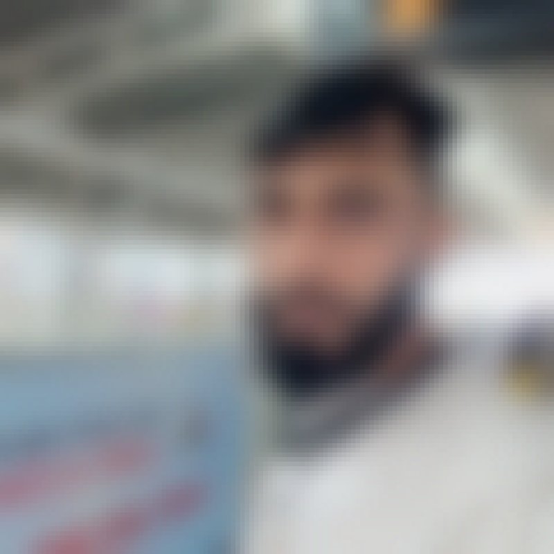 Mostafa, 37, Bromborough