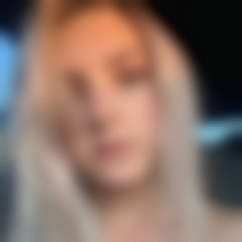 Charlotte, 31, Birtnagar