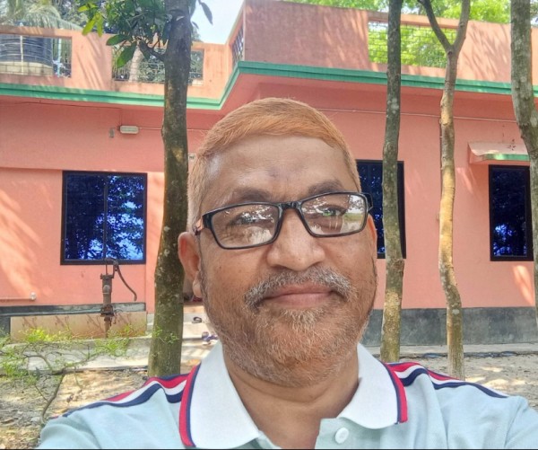 Zahid, 51, Tubaran