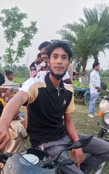 Niloy, 32, Alucra