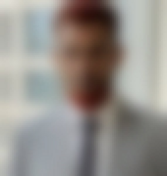 Ratan, 44, Cazenga