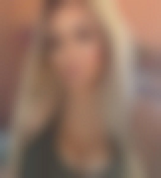 Camila Rowland M, 39, Australia