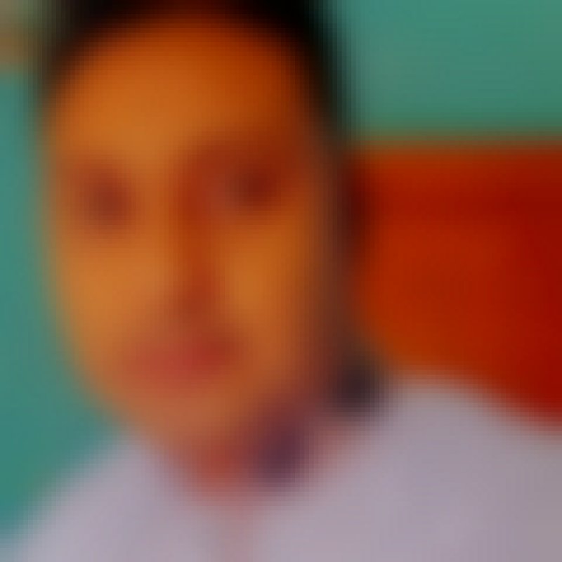 Nur, 28, Baures