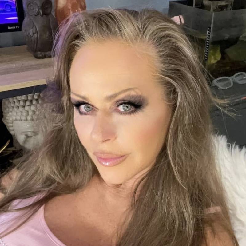 Serena, 43, Cuiab