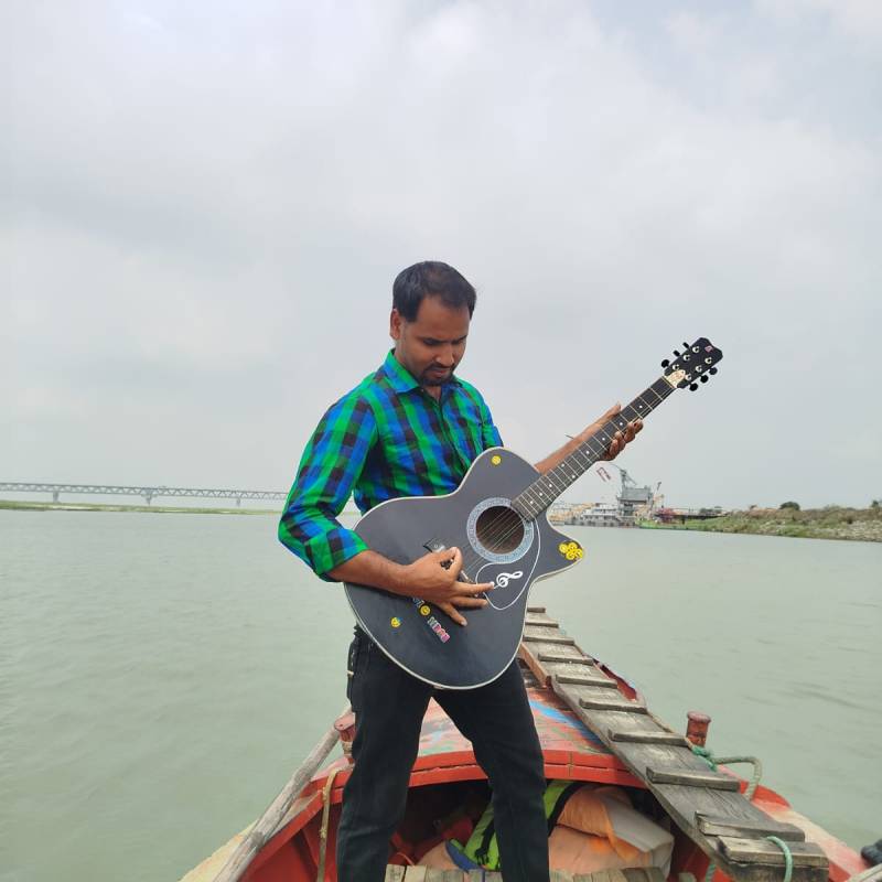 mdbabul meya, 28, Bikin