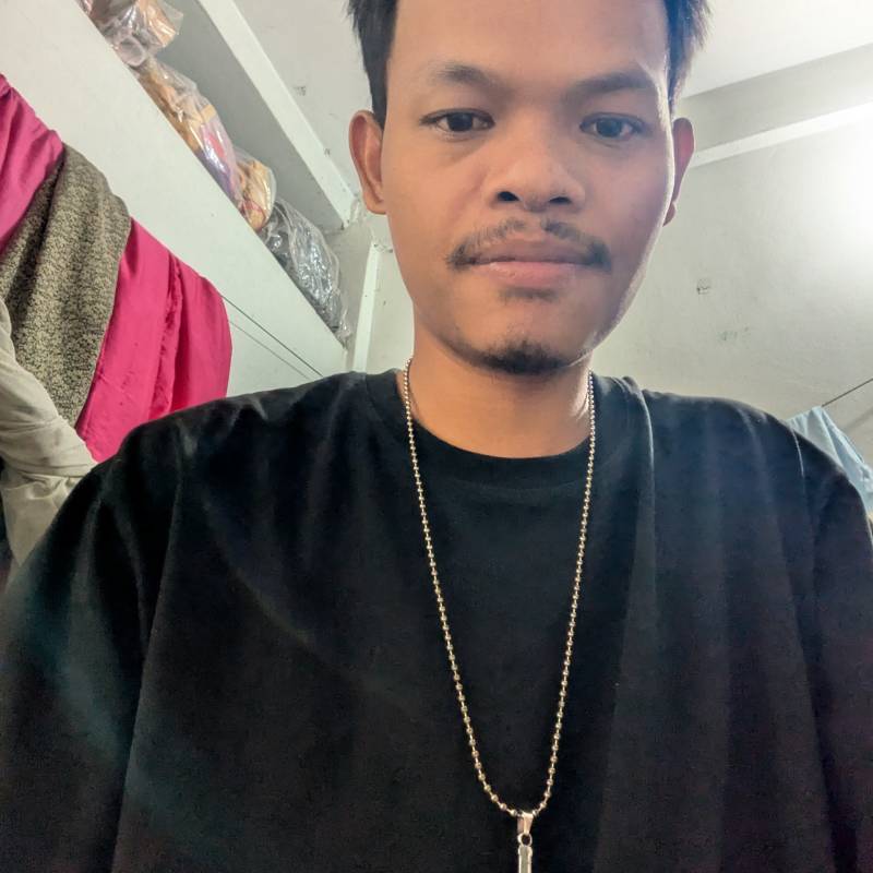 kaleichan Tripura, 26, land Islands