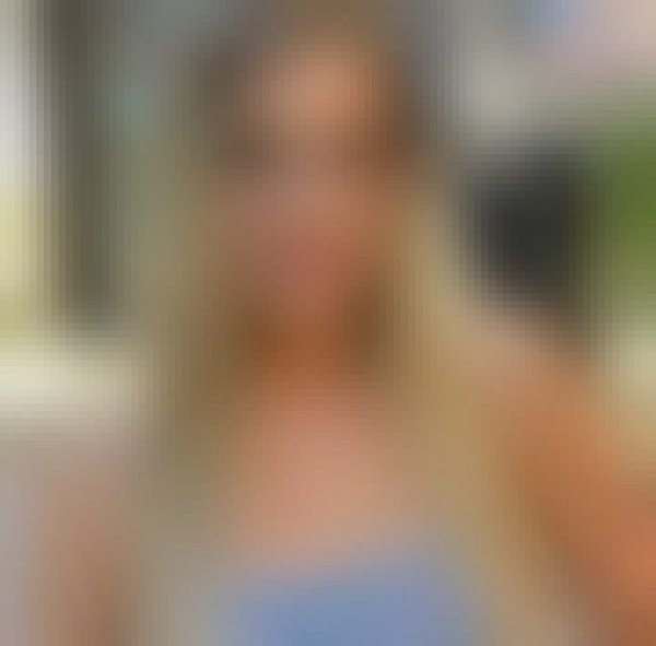 Roseline, 31, Yilong