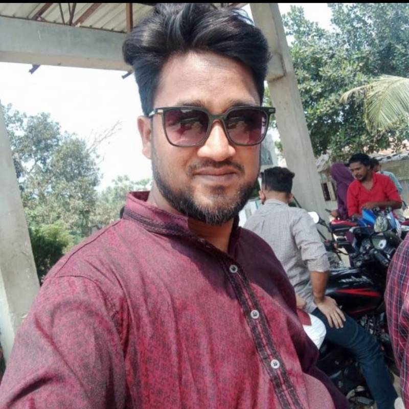 Imam Hossain, 43, Sassari