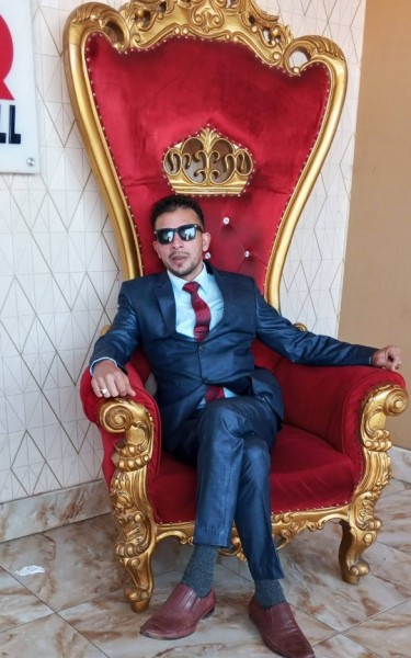 Emon, 30, Munxar