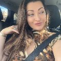 Katie Rose, 39, Vinanivao