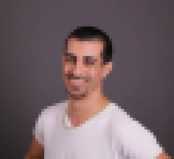 Adam Smith, 29, Portugal