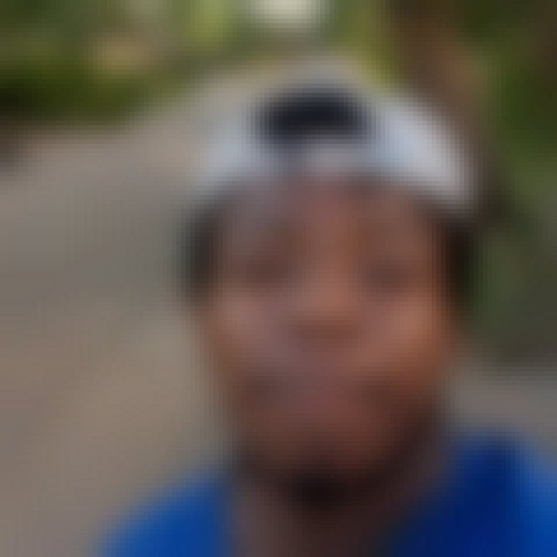 Marley, 23, Senegal