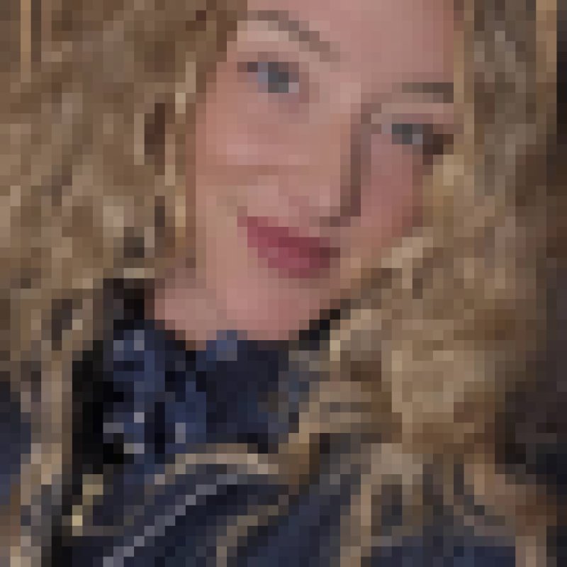 Debbie Mary, 33, El Haouaria