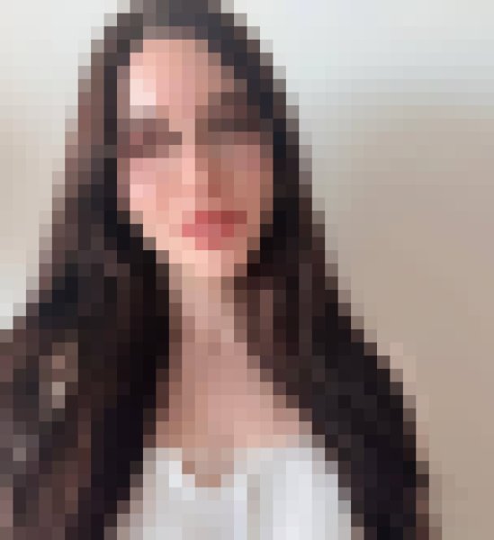 Laura, 39, Formby