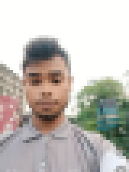 Apple, 22, India