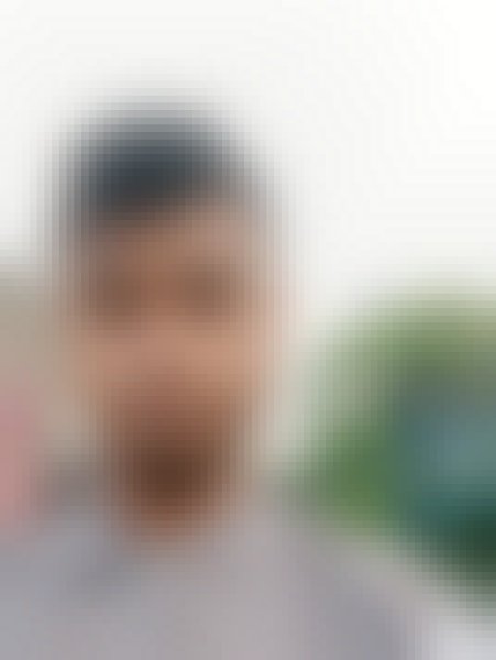 Apple, 22, Tunisia