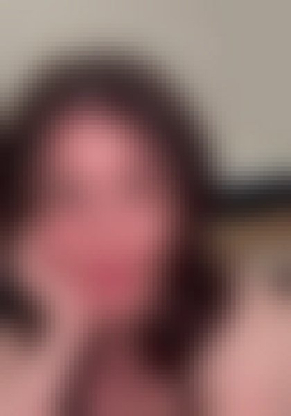 Angela, 36, Camabatela