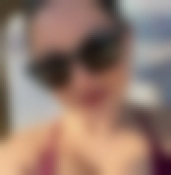 Angelinakate, 30, Scone