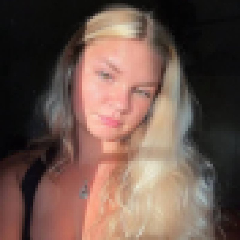 Karin, 23, March