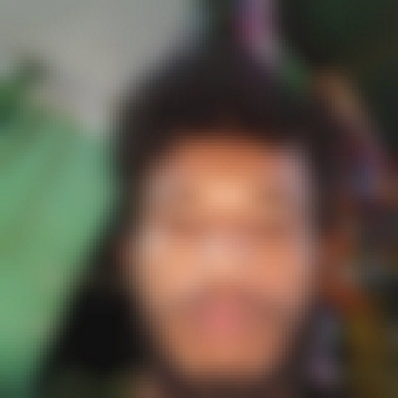 IH Manik, 30, Vlaardingen