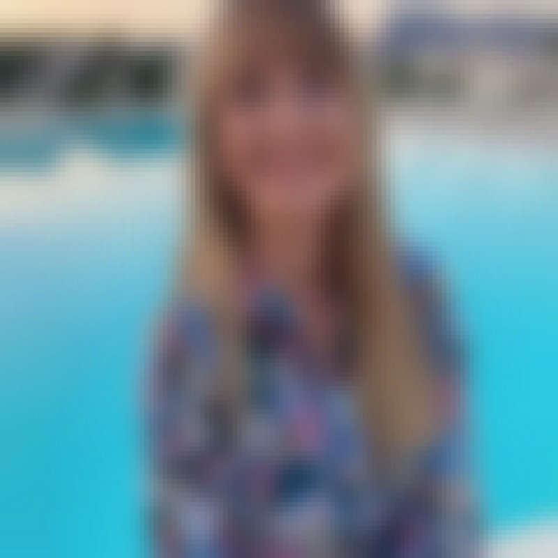 Lisa, 37, Japan